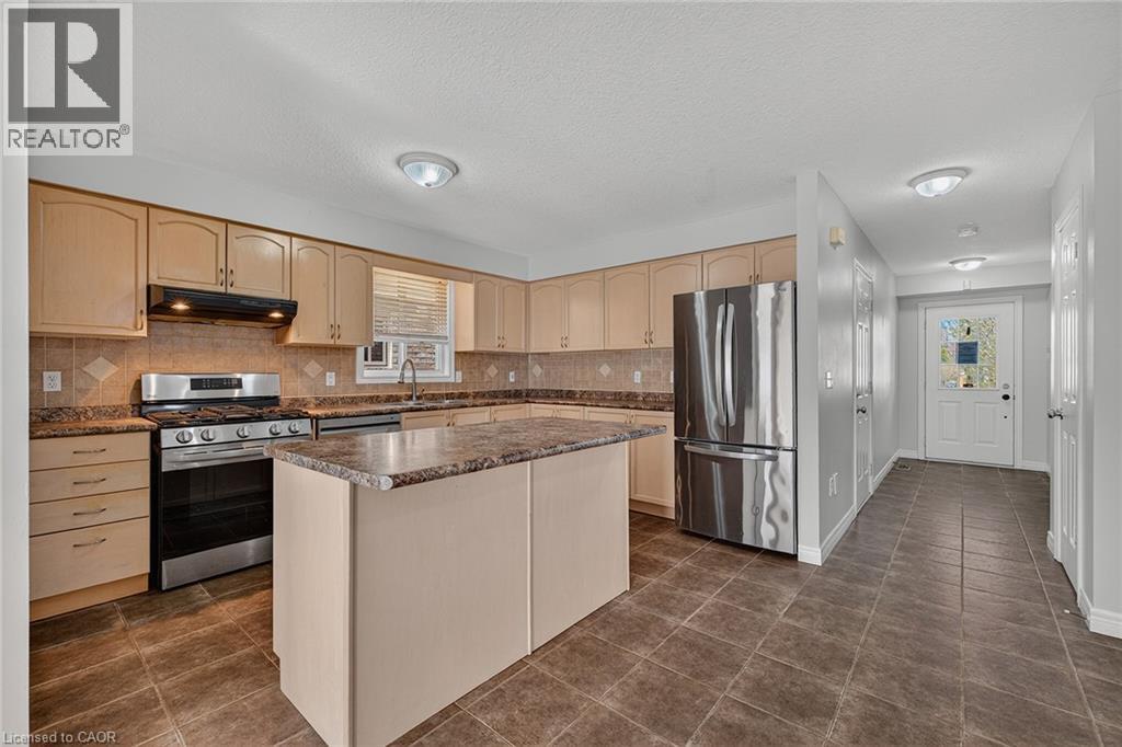 19 Sinclair Street Property Photo 4