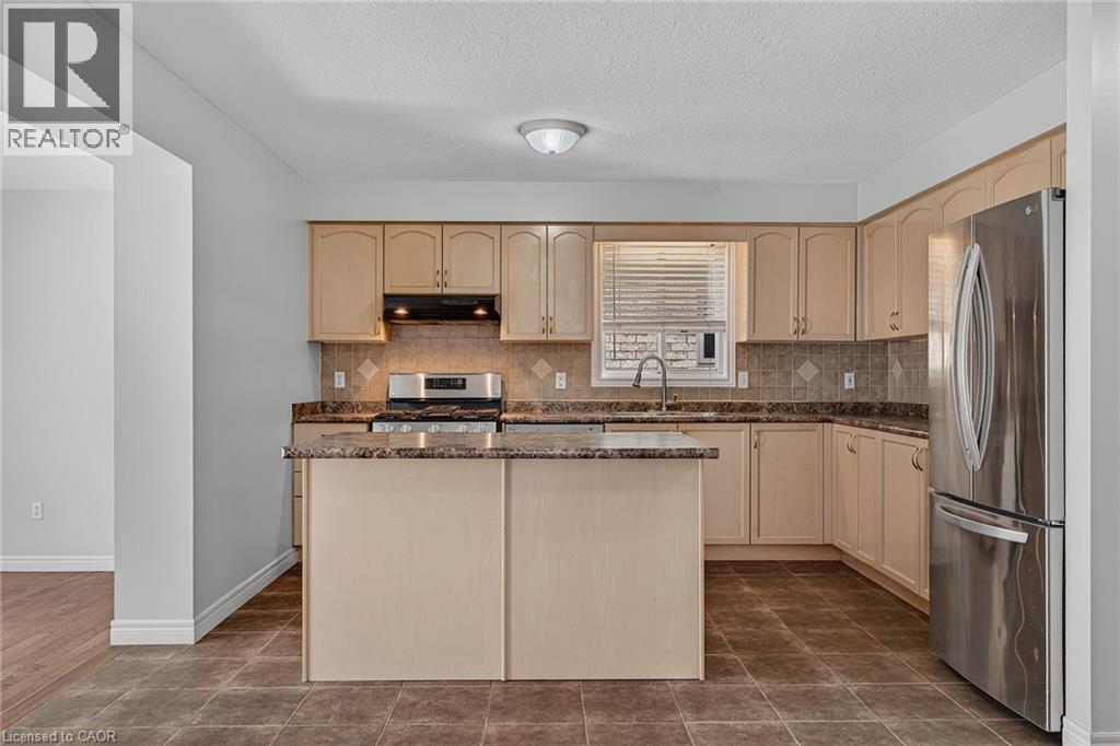 19 Sinclair Street Property Photo 6