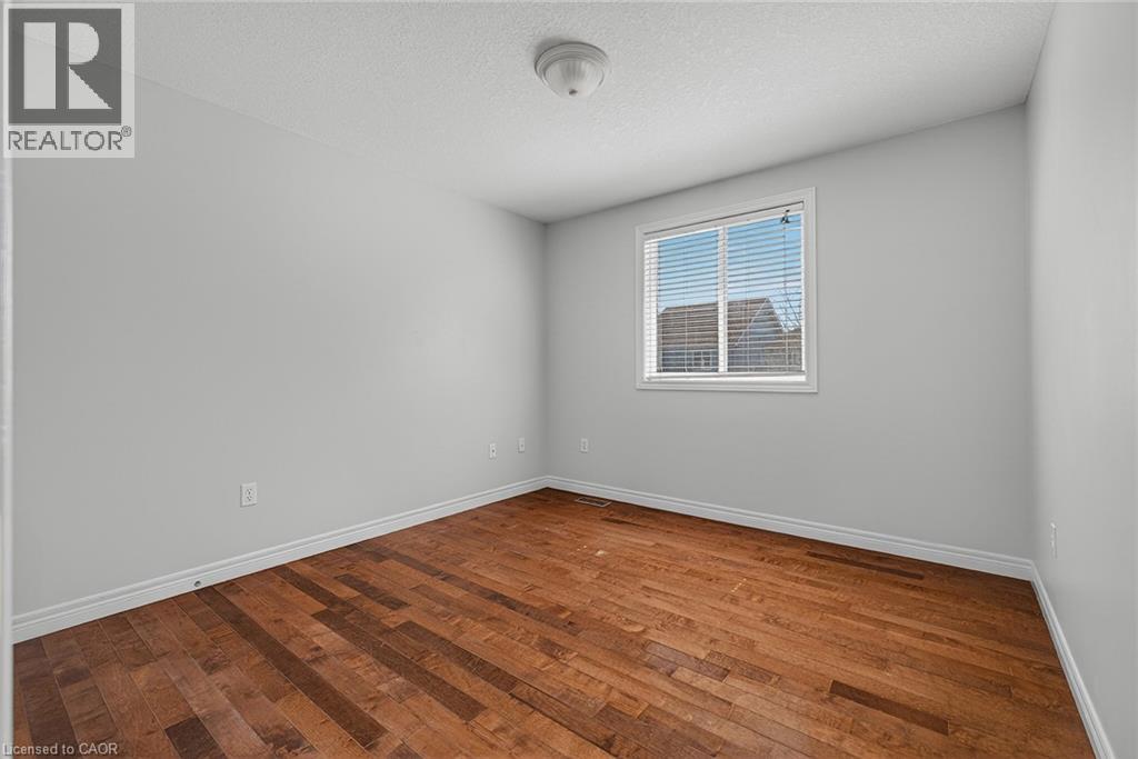 19 Sinclair Street Property Photo 18