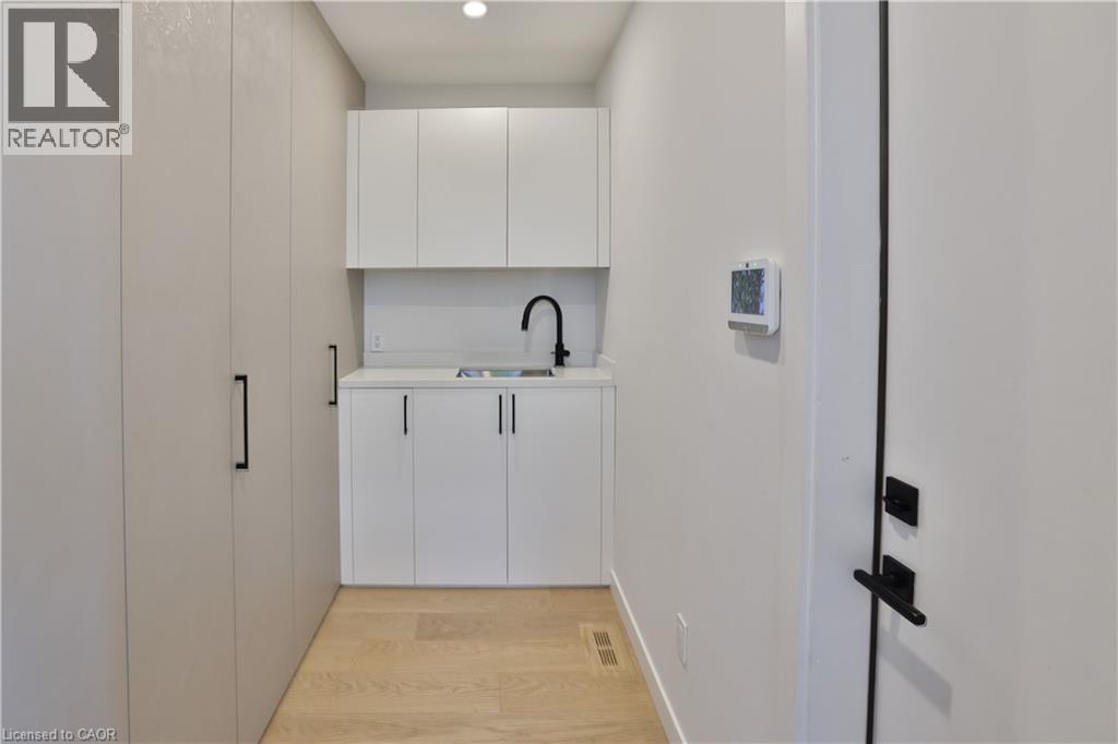 70 Upper Mount Albion Road Property Photo 15