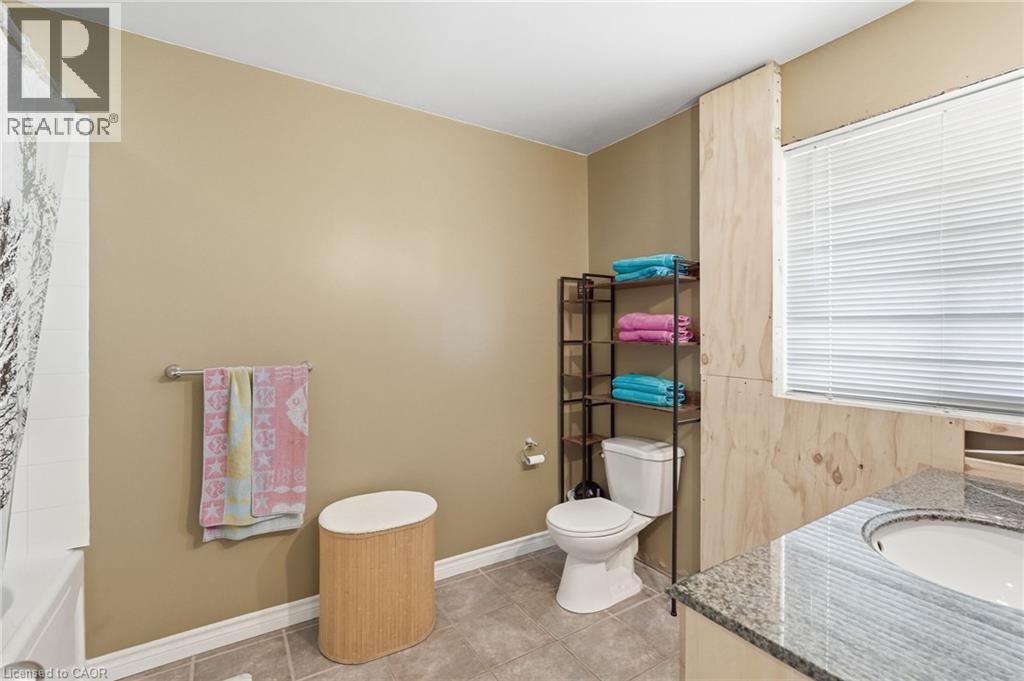 111 Erie Street Property Photo 21