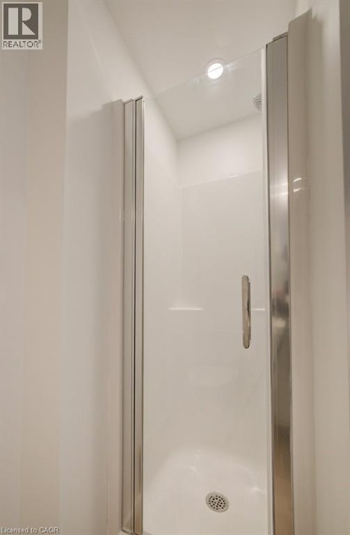 26 King Street E Property Photo 12