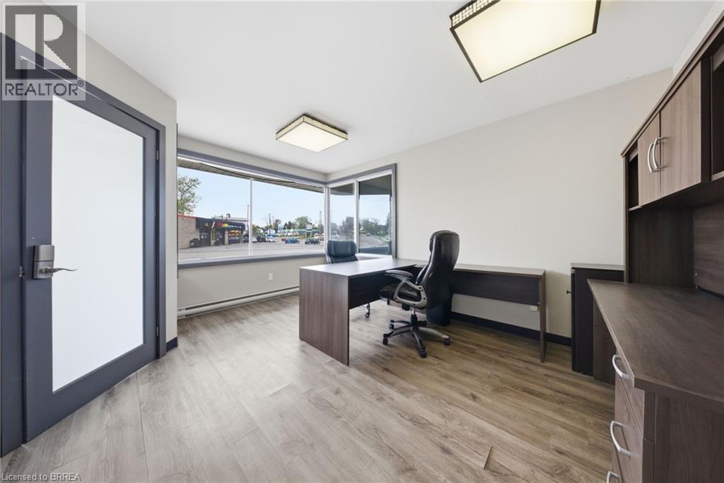 50 King George Road Unit# 3 Property Photo 5