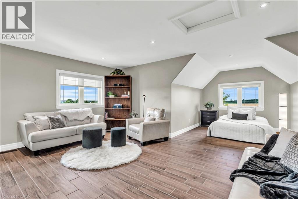 46 Anita Drive Property Photo 33