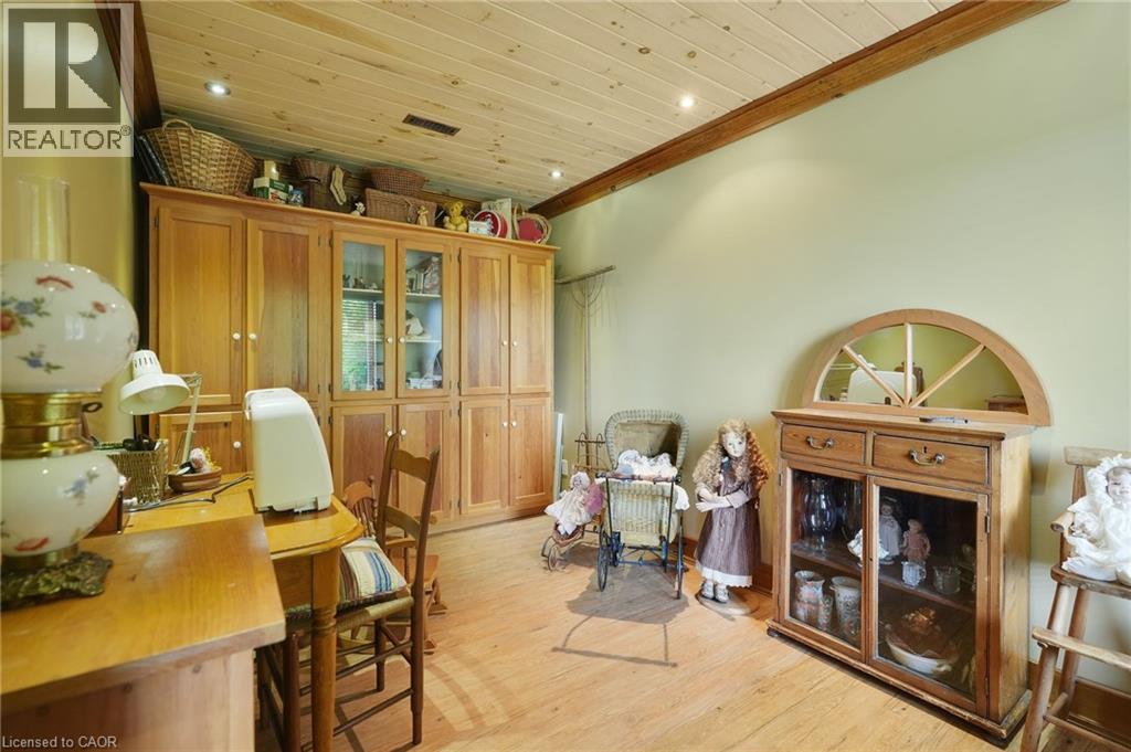 36 Manitouwabing Estates Road Property Photo 49