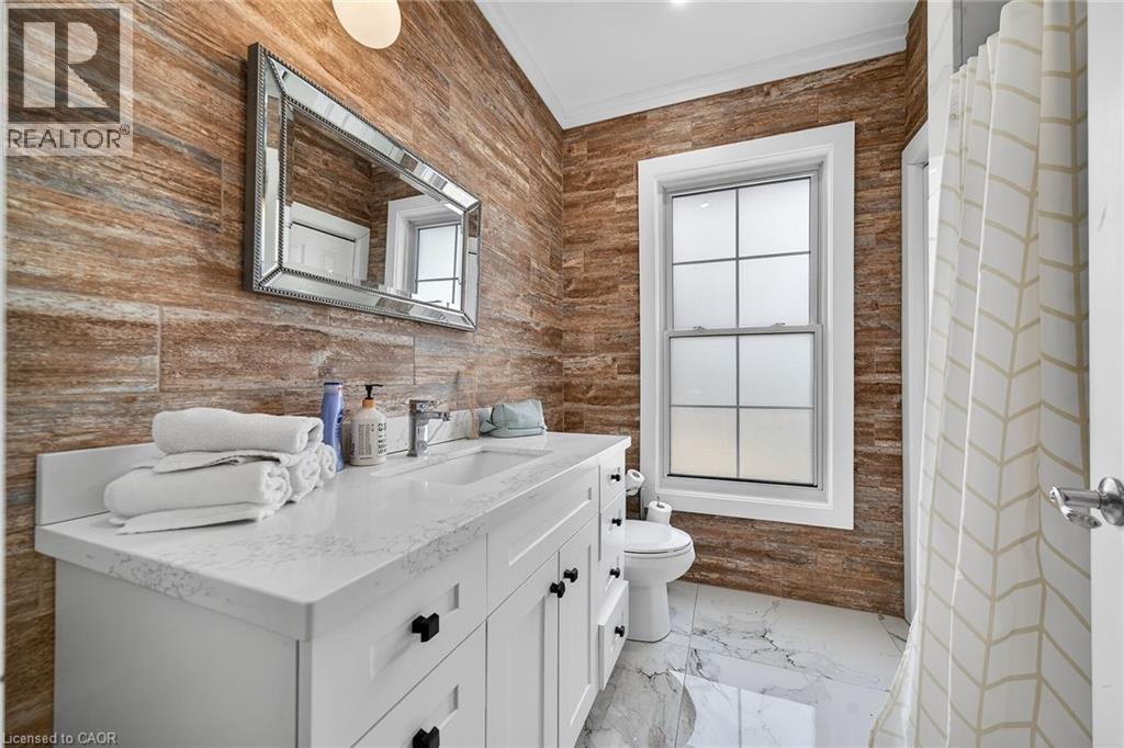 40 St Andrew Street Property Photo 23