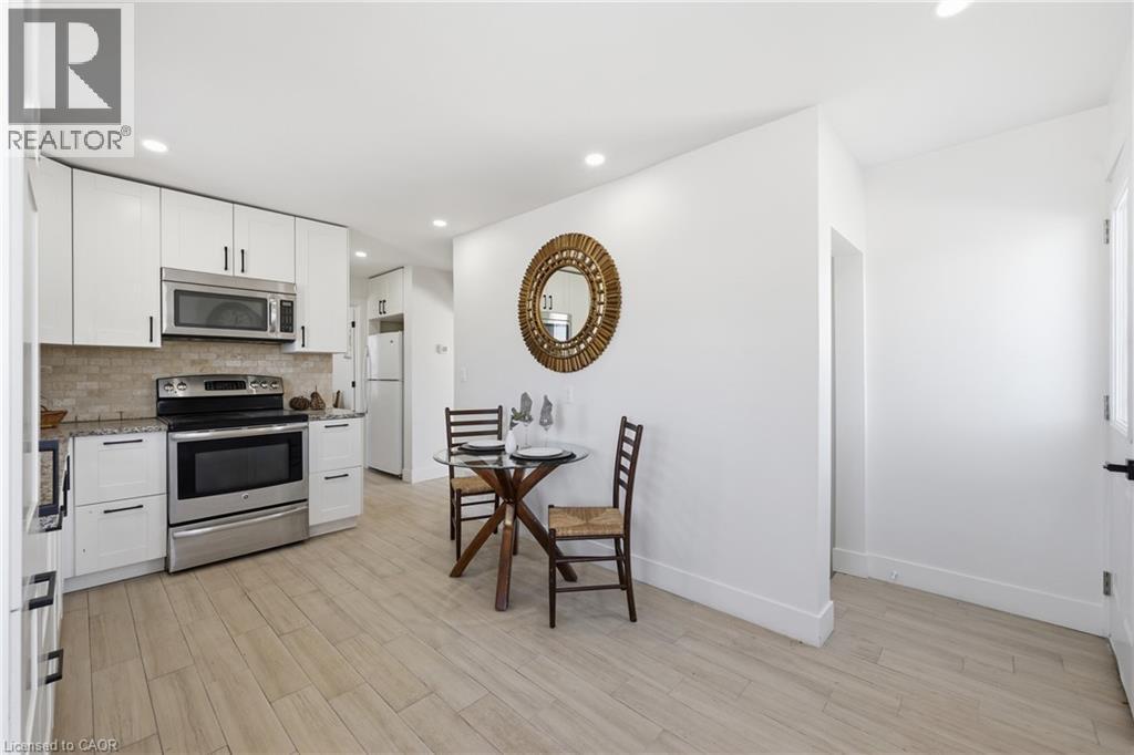 74 Freelton Road Property Photo 10