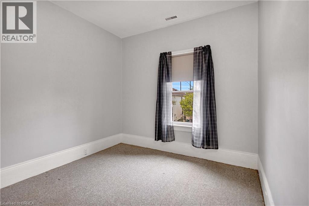 303 Dalhousie Street Property Photo 22