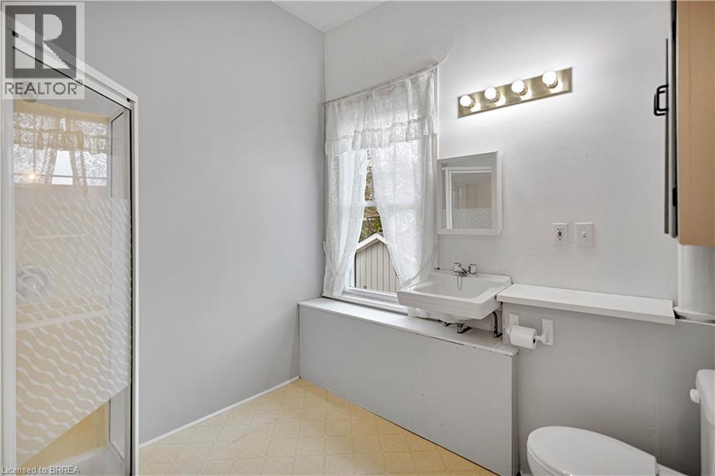 303 Dalhousie Street Property Photo 26