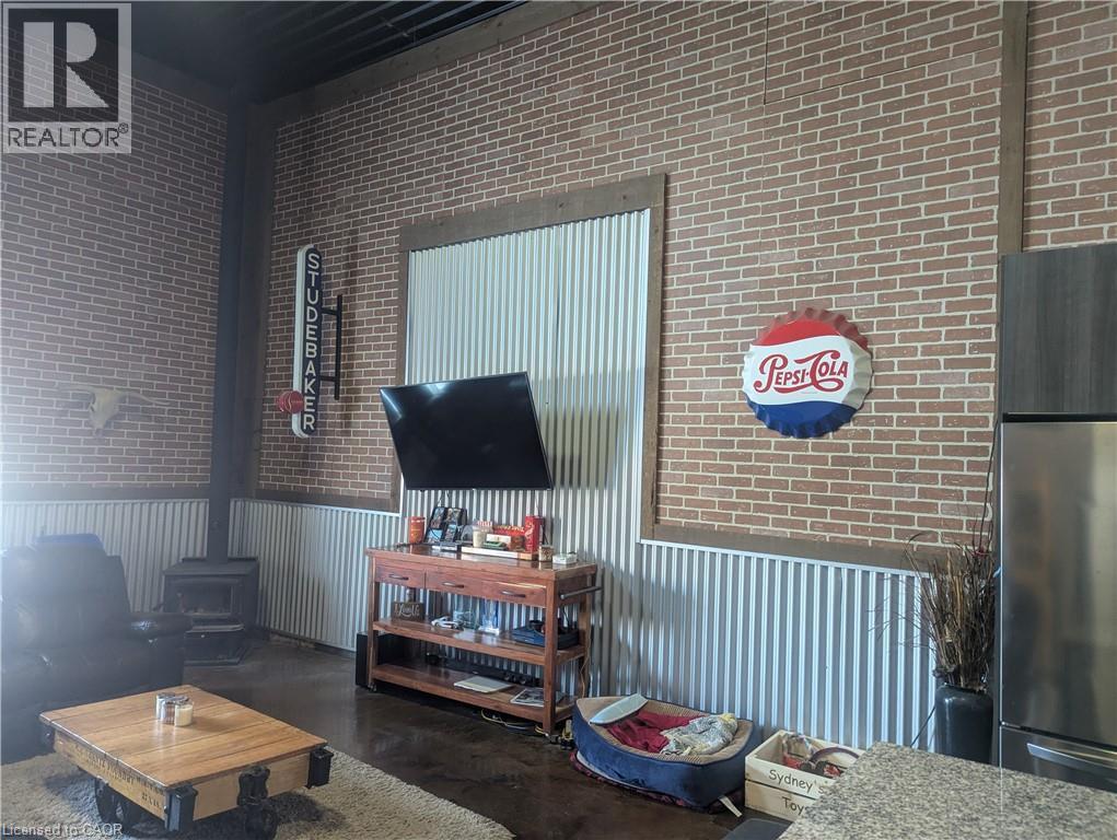 9103 Highway 6 Property Photo 11