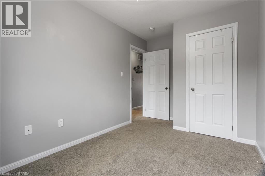21 Diana Avenue Unit# 32 Property Photo 19