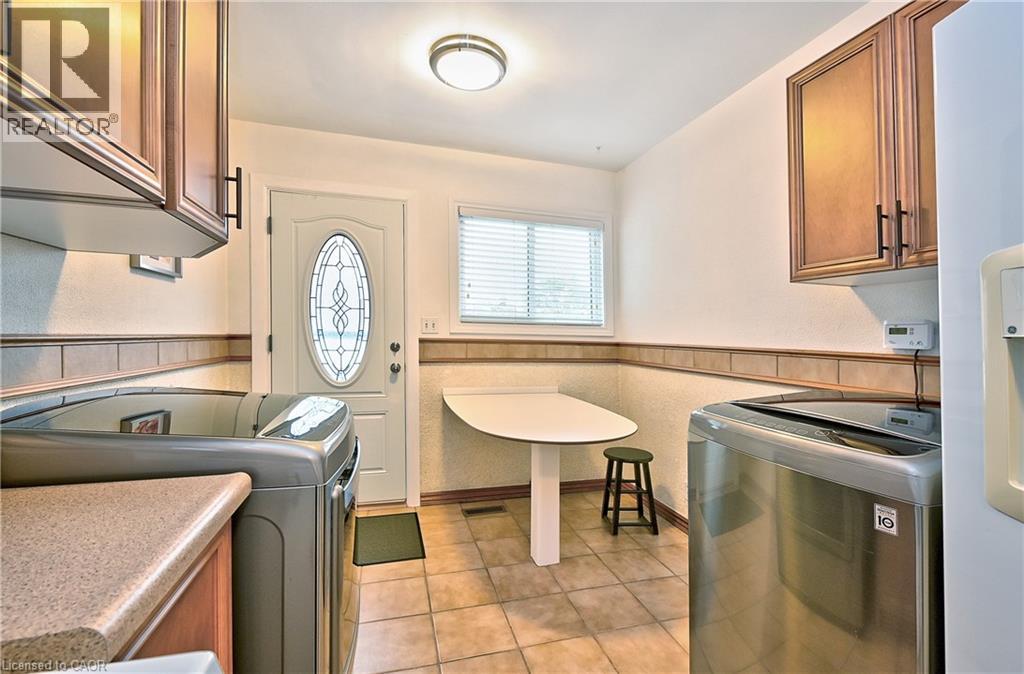 1476 Barton Street E Property Photo 19