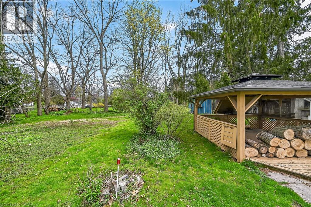 313 John Street Property Photo 31