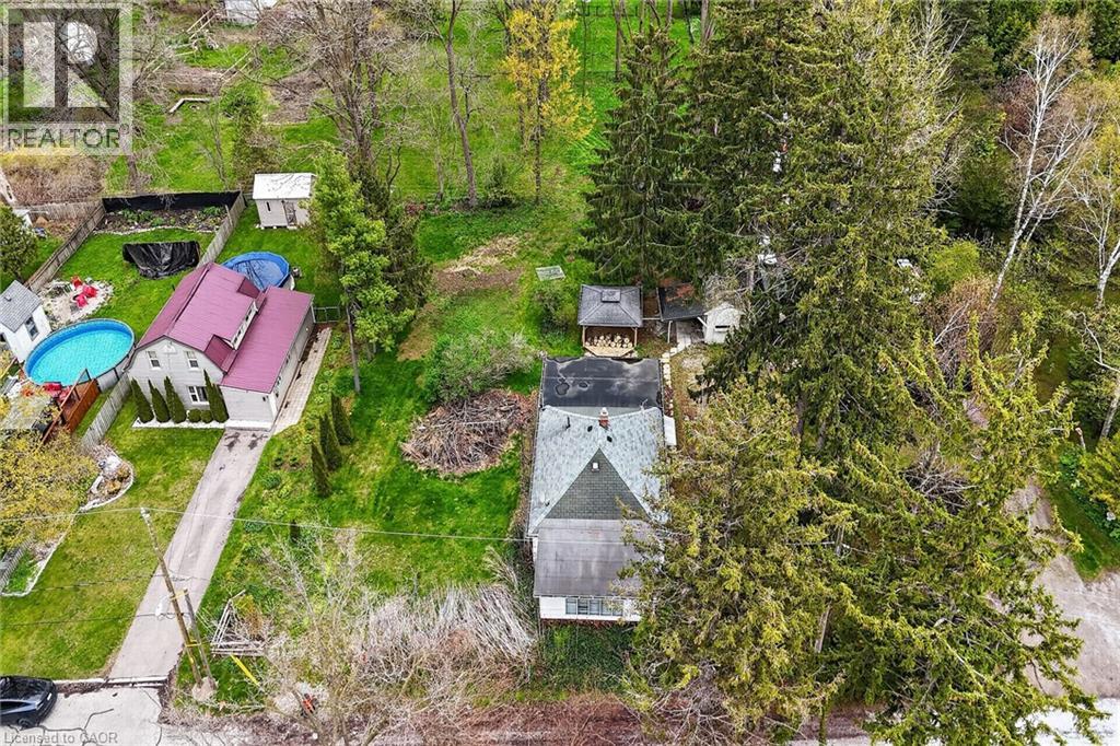 313 John Street Property Photo 39