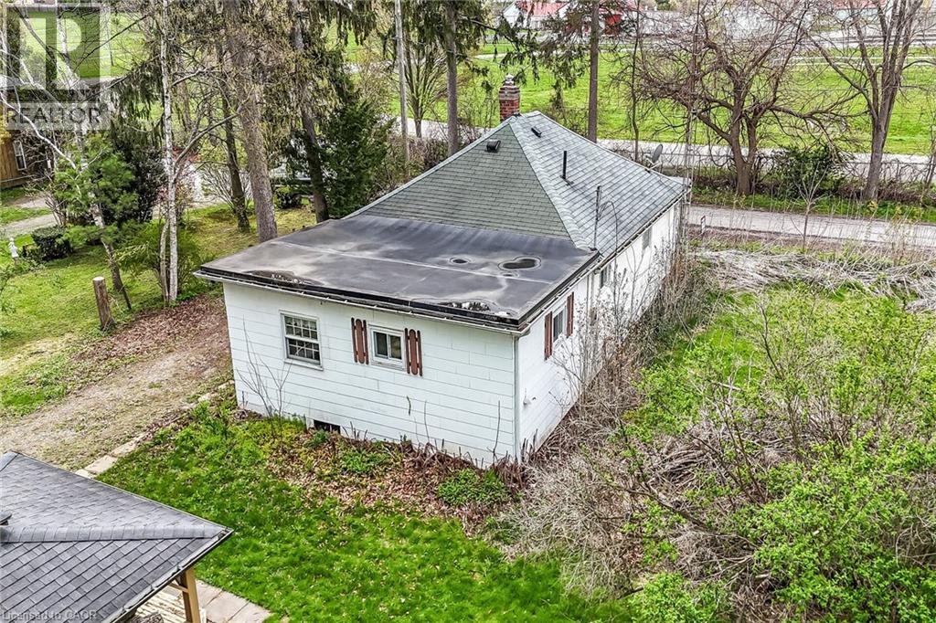 313 John Street Property Photo 49