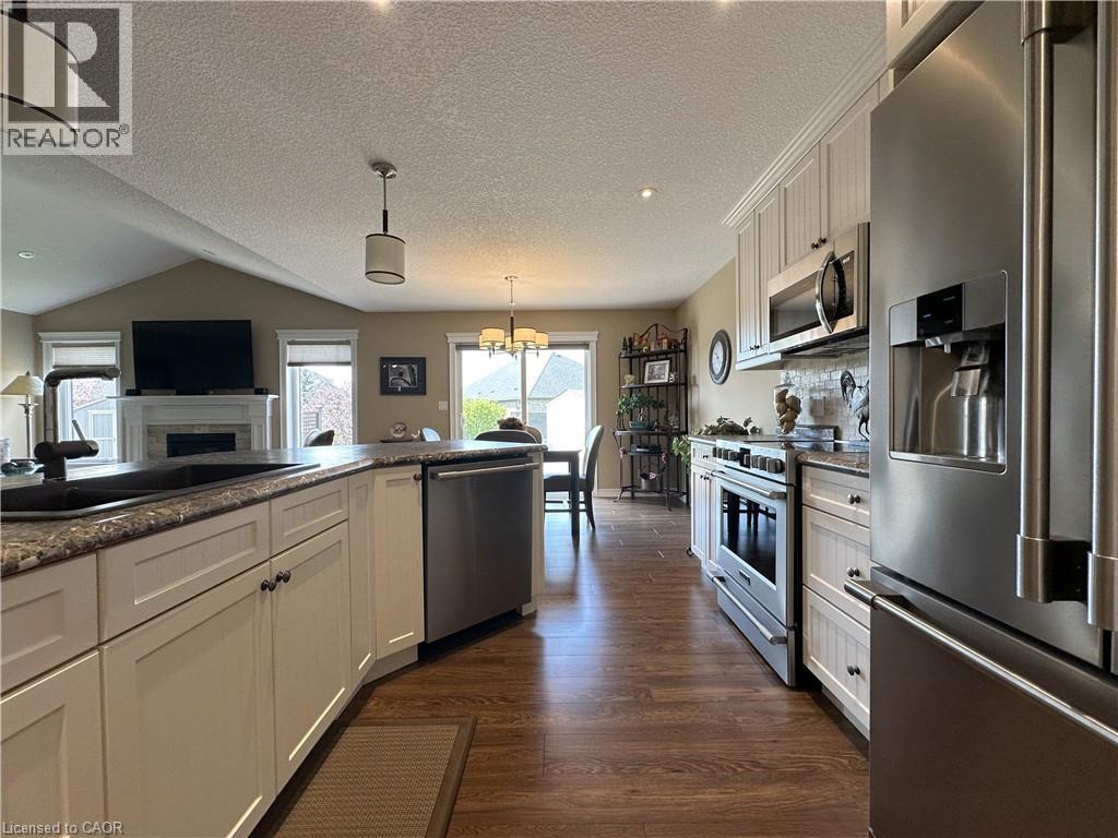 99 Angler Avenue Property Photo 14