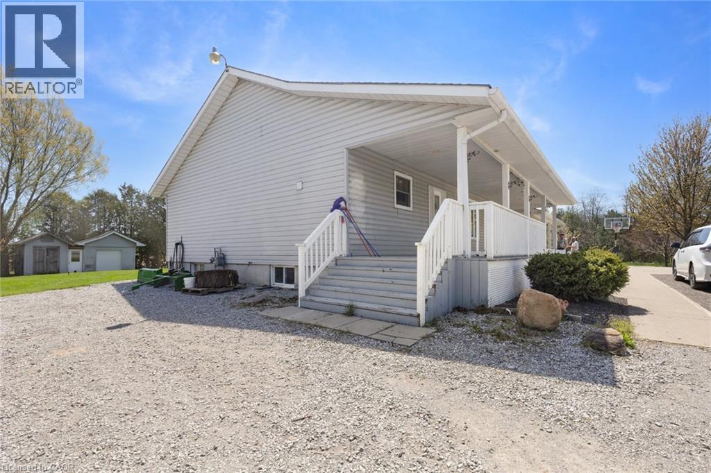 6 Scott Street Property Photo 8