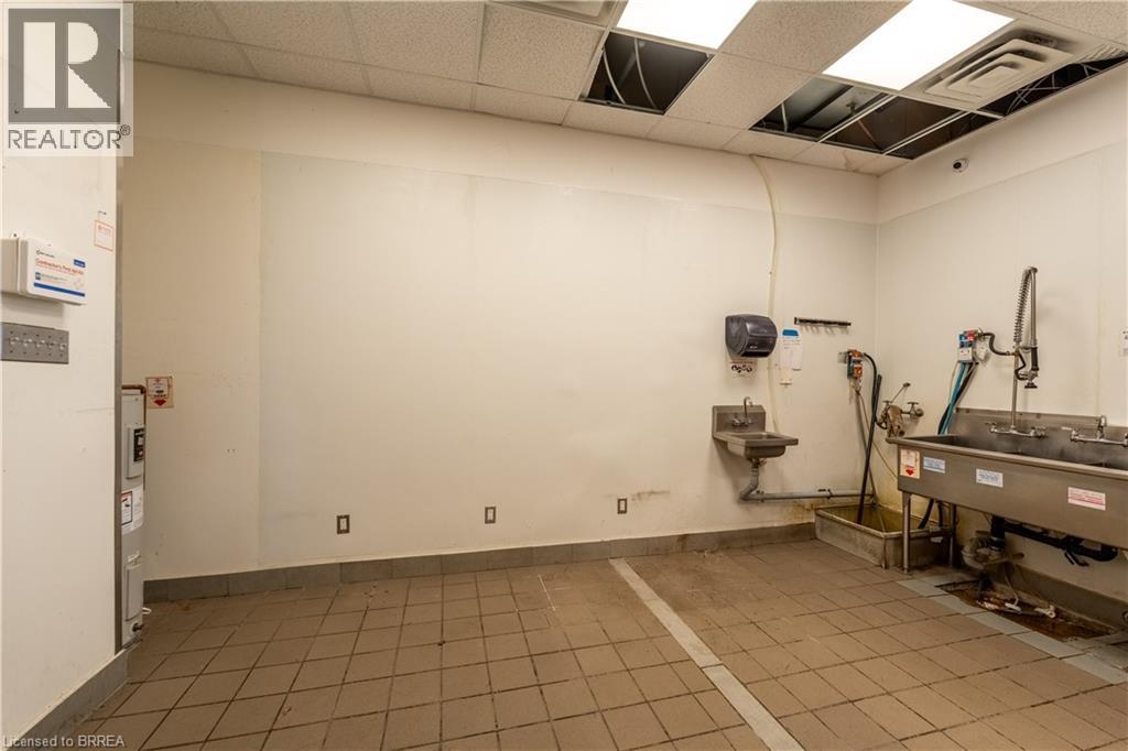 11 Sinclair Boulevard Property Photo 11