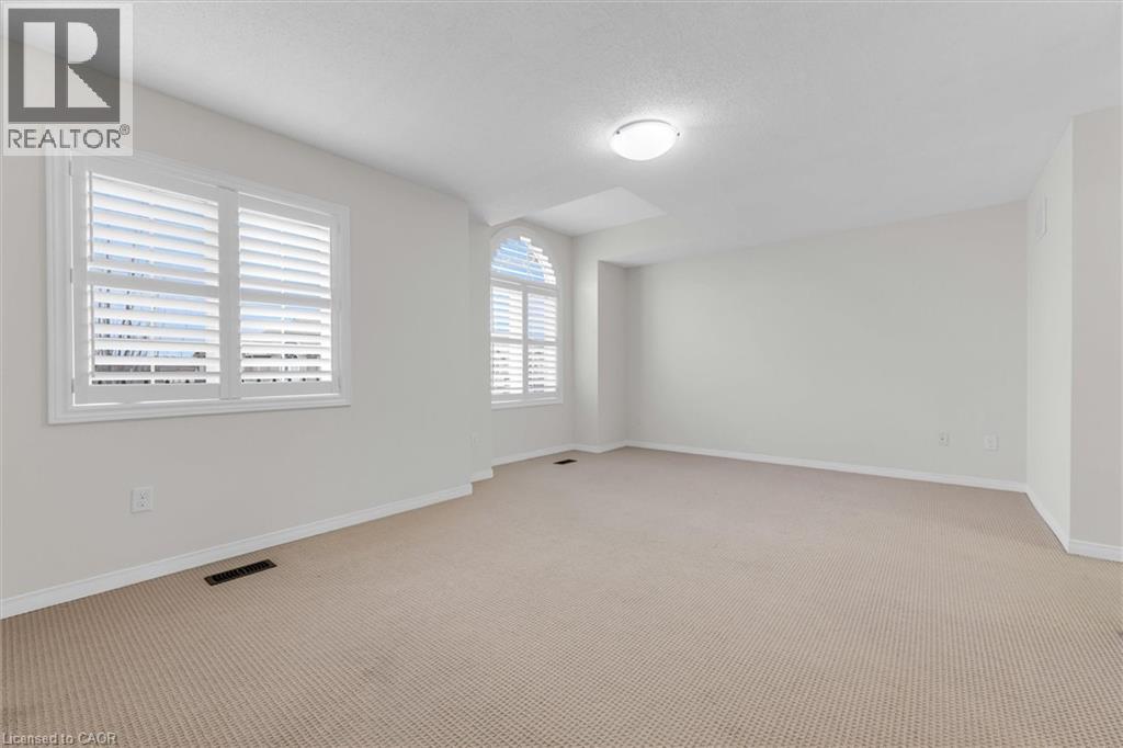 183 Penny Lane Property Photo 13
