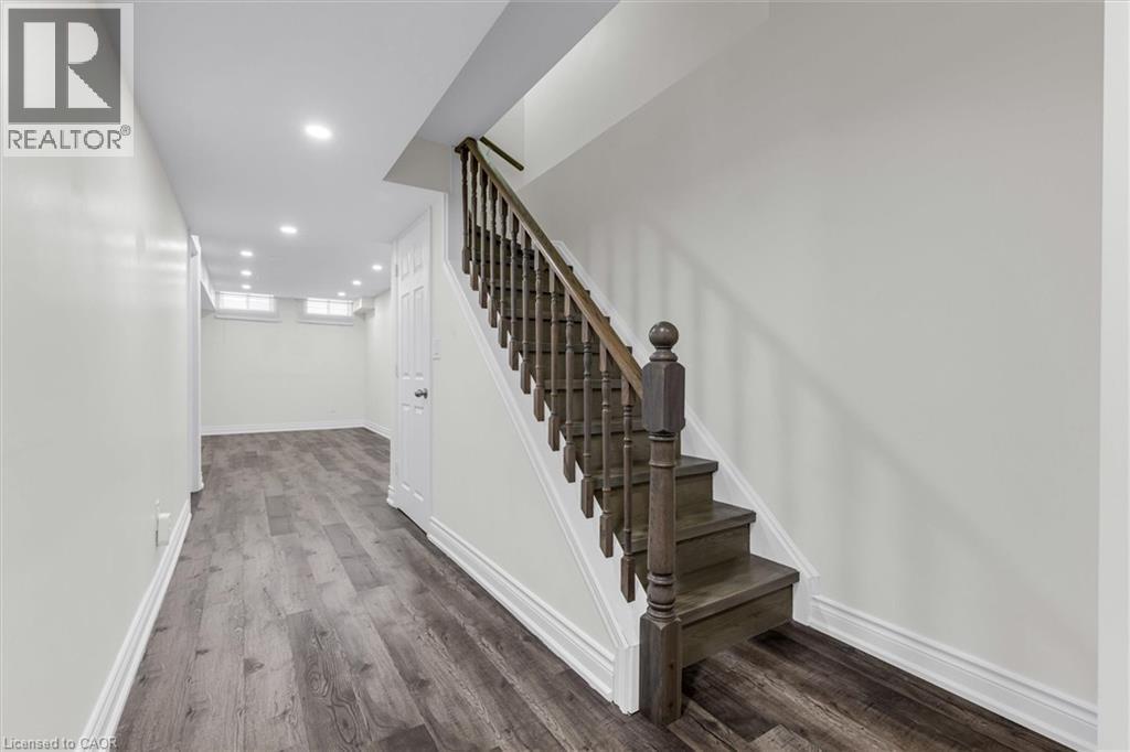 183 Penny Lane Property Photo 17