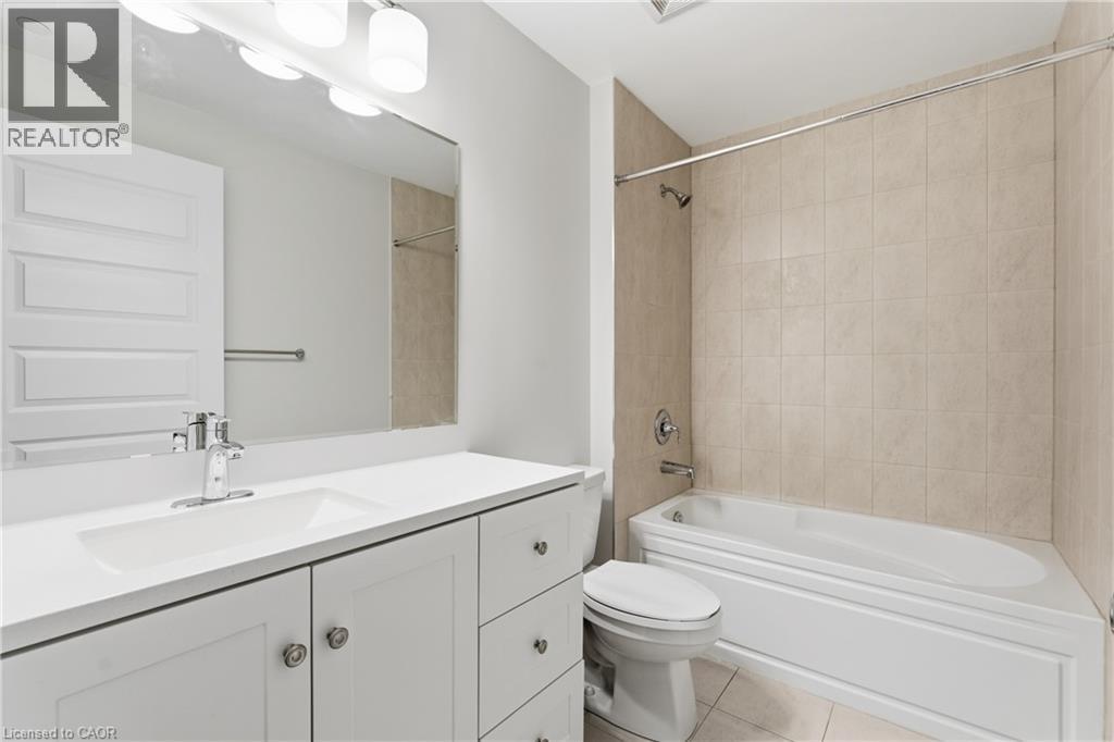 470 Gordon Krantz Avenue Unit# 204 Property Photo 15