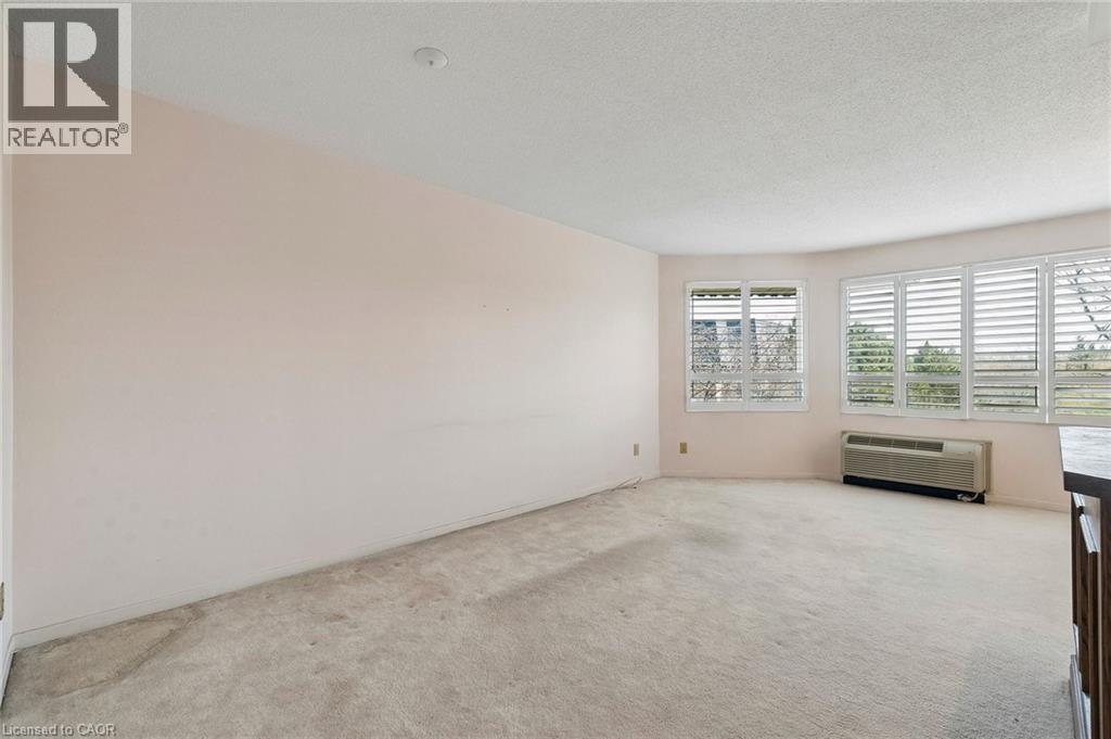 155 Main Street N Unit# 327 Property Photo 12