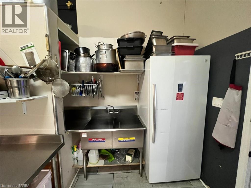 84 Colborne Street Property Photo 13