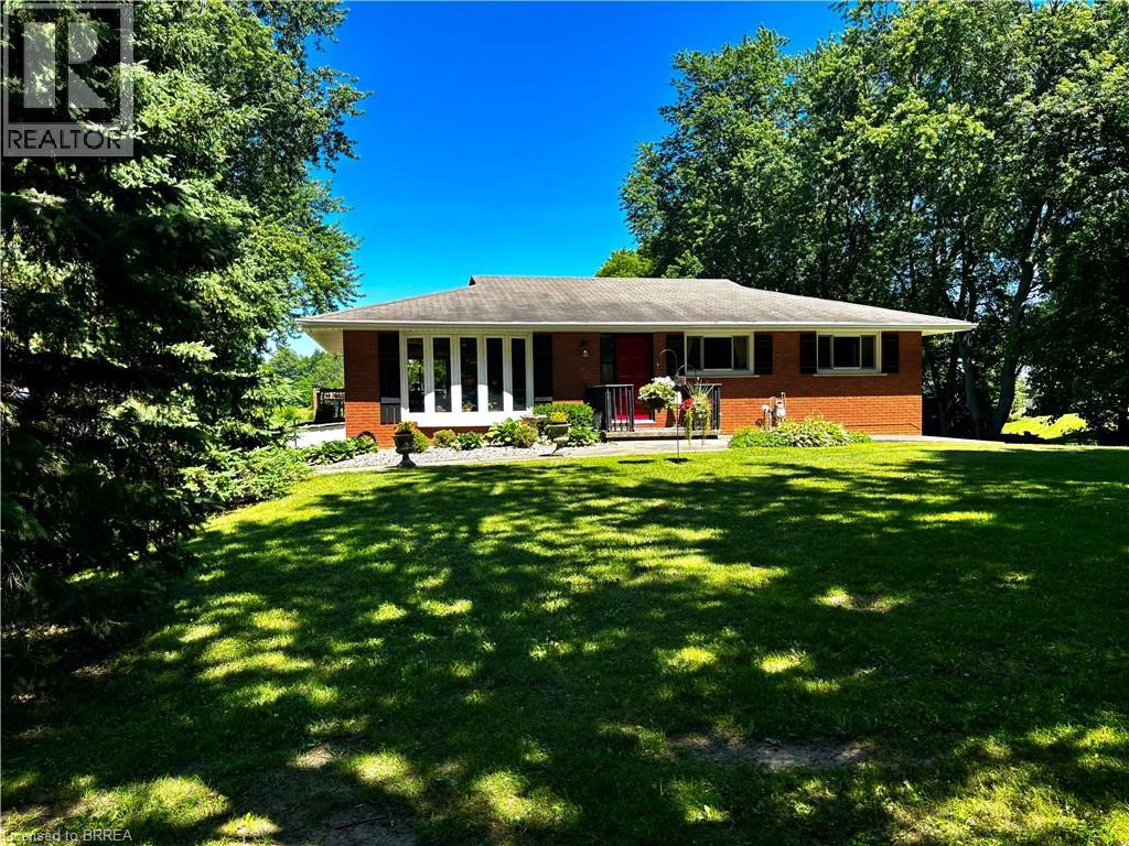 761 Lynden Road Property Photo 3