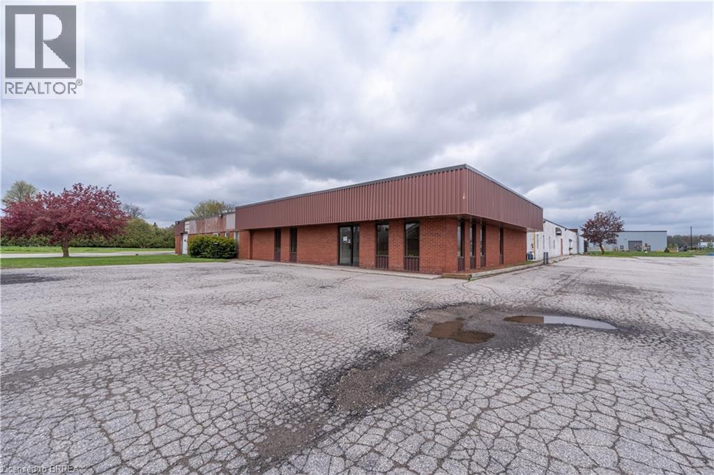 115 Scott Avenue Property Photo 4