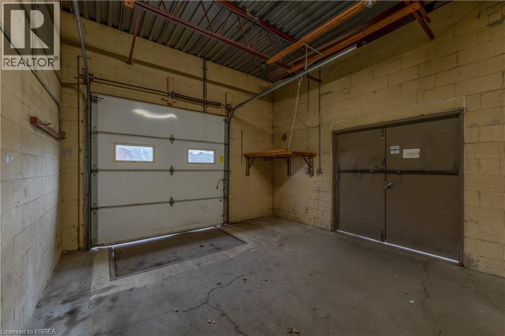 115 Scott Avenue Property Photo 10
