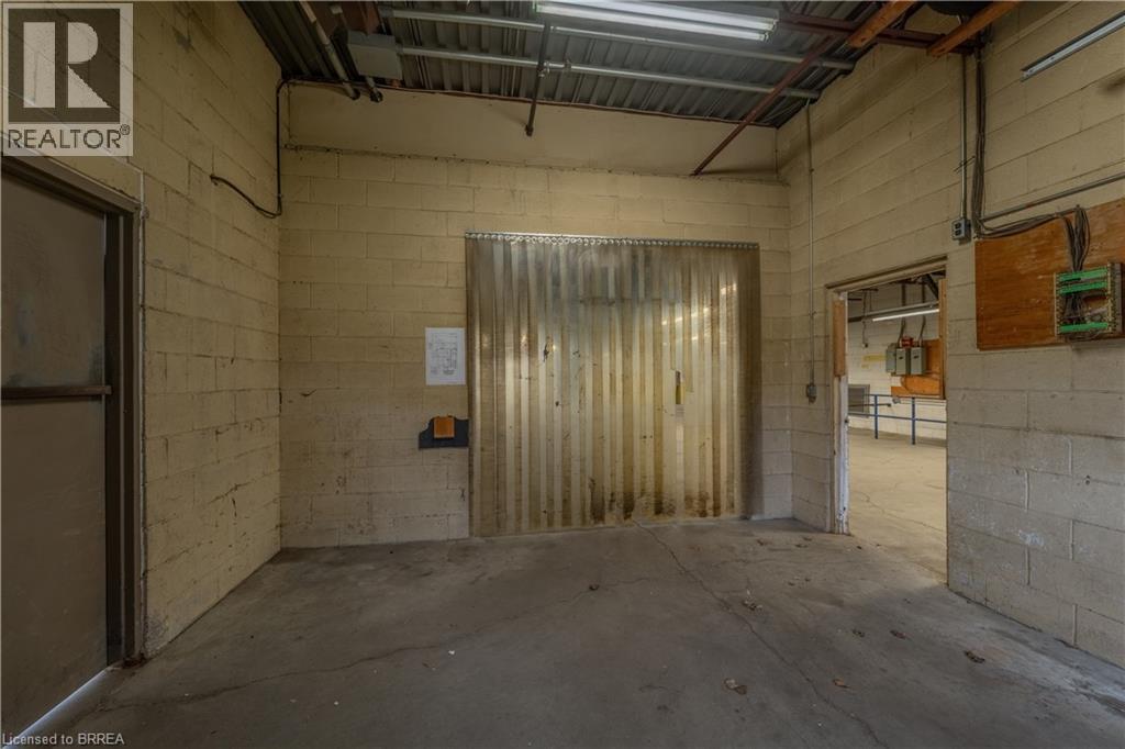 115 Scott Avenue Property Photo 11