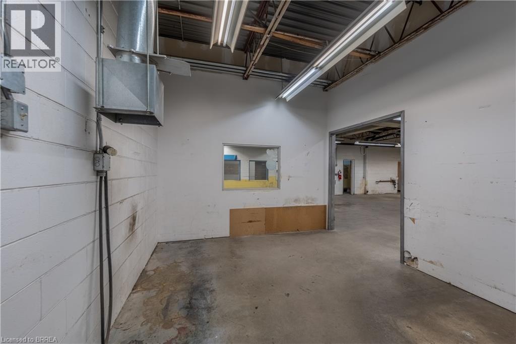 115 Scott Avenue Property Photo 12