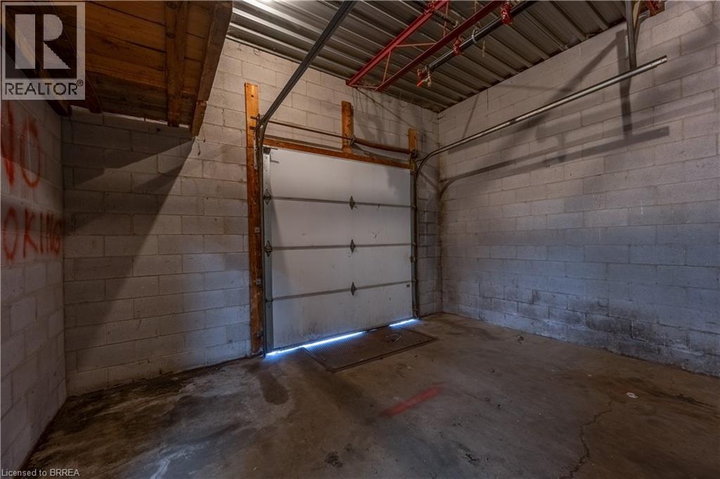 115 Scott Avenue Unit# B&c Property Photo 21