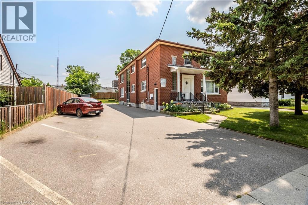 43 Sixth Avenue Property Photo 2