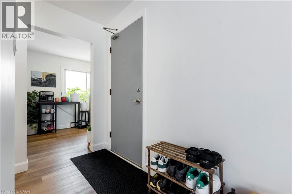 43 Sixth Avenue Property Photo 7