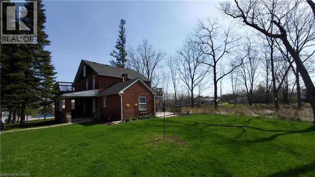 3355 King Street E Property Photo 2