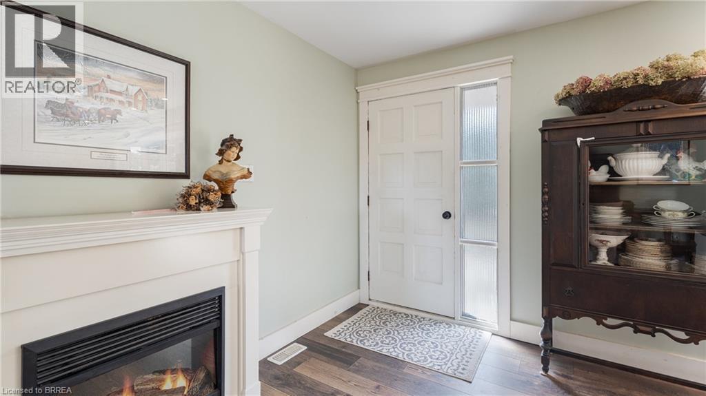 761 Lynden Road Property Photo 3
