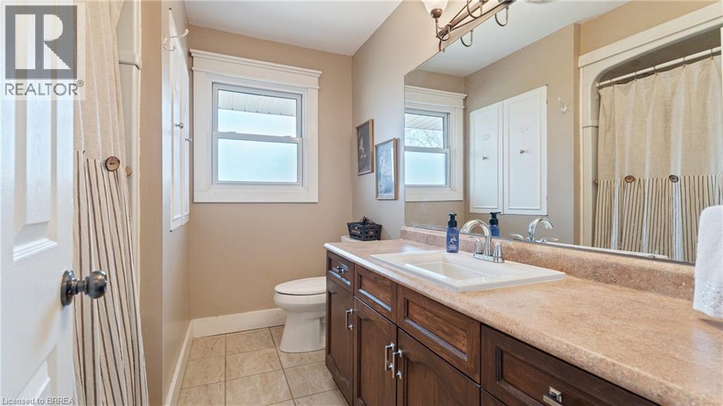761 Lynden Road Property Photo 15