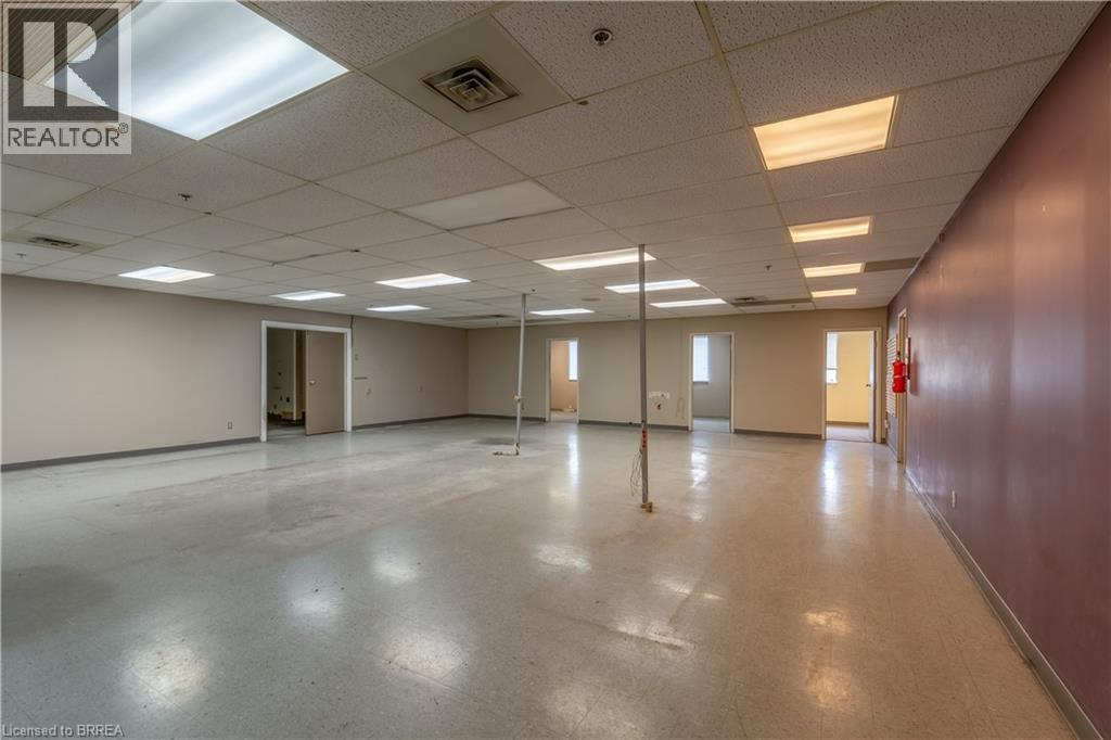115 Scott Avenue Unit# B Property Photo 3