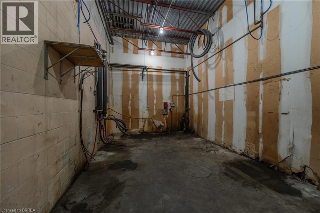 115 Scott Avenue Unit# B Property Photo 36