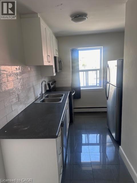 2 Grant Boulevard Unit# 8 Property Photo 2