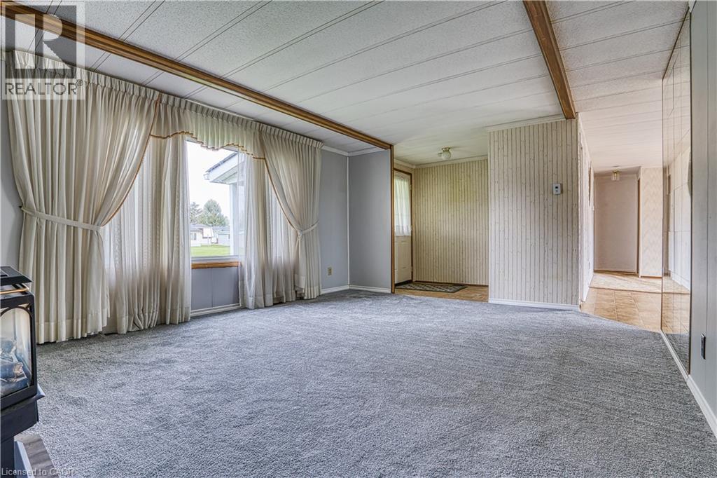 71 Fairview Crescent Property Photo 11