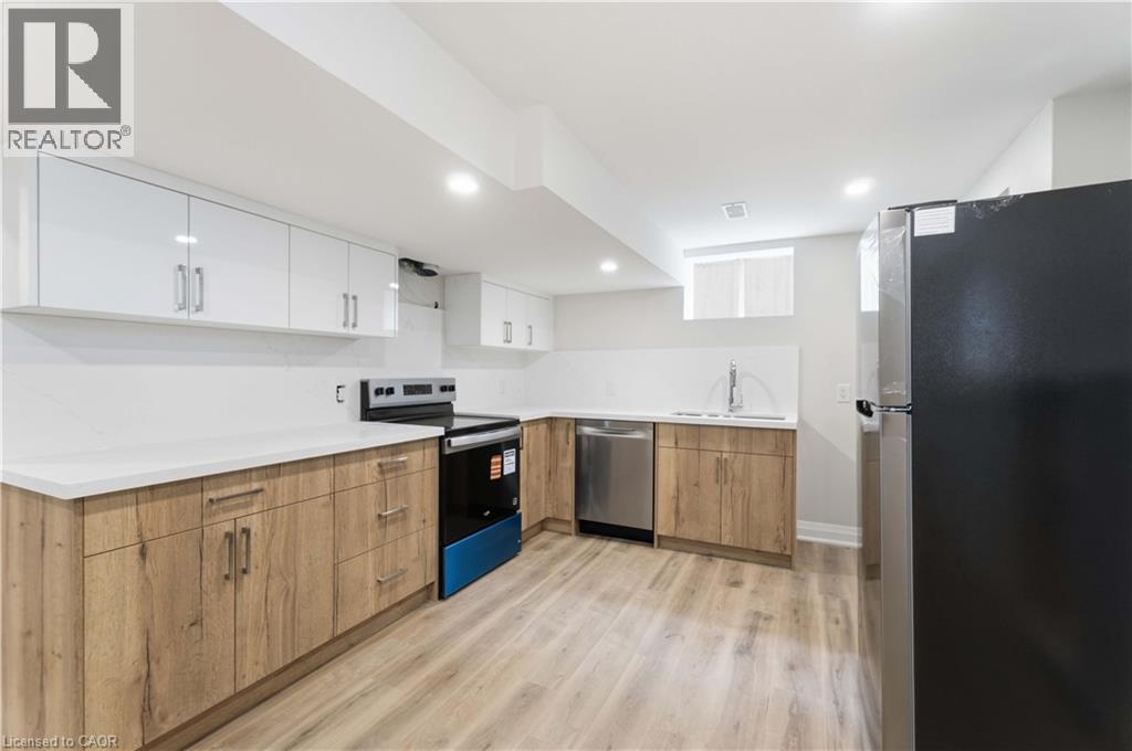 124 Mcelroy Road E Unit# 3 Property Photo 3