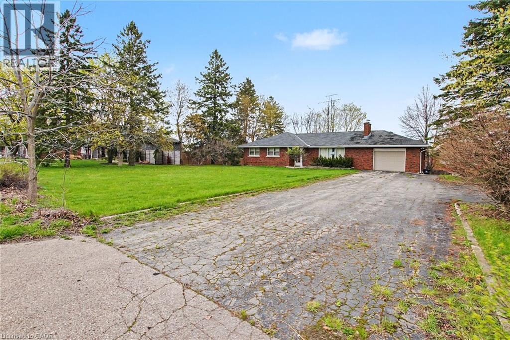 355 Guelph Avenue Property Photo 3