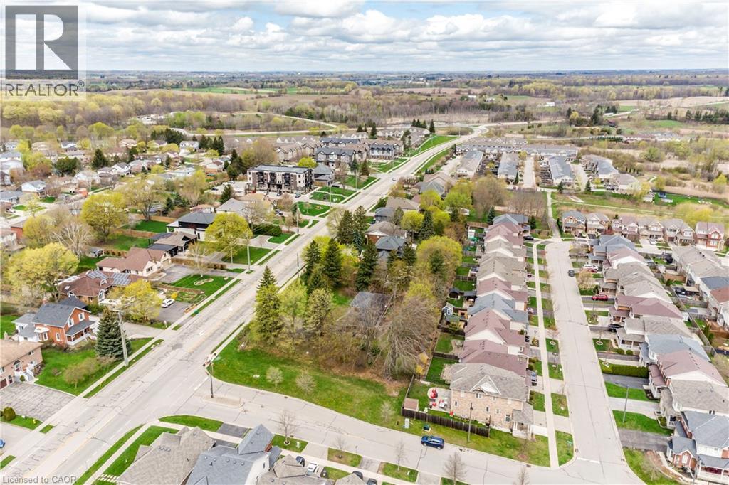 355 Guelph Avenue Property Photo 11