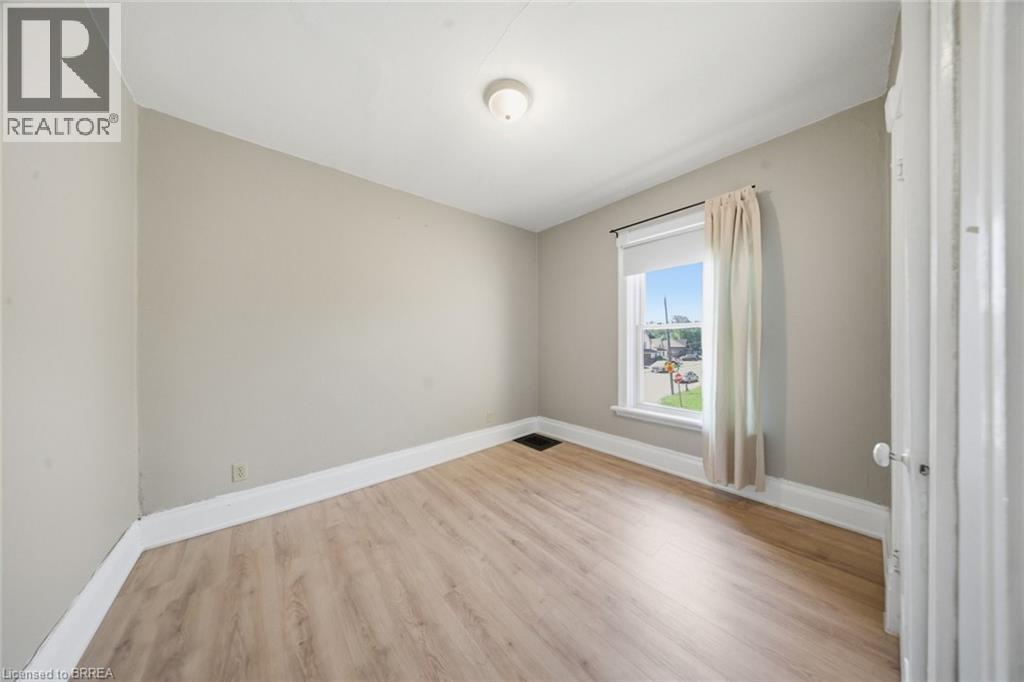 76 Brock Street Property Photo 20