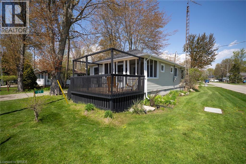 21 Ferris Street Property Photo 4