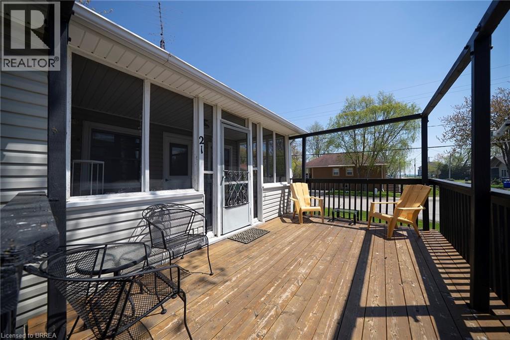 21 Ferris Street Property Photo 6