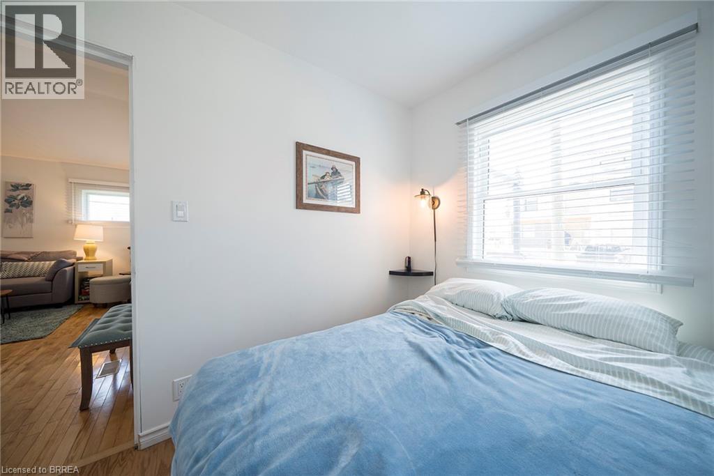 21 Ferris Street Property Photo 12