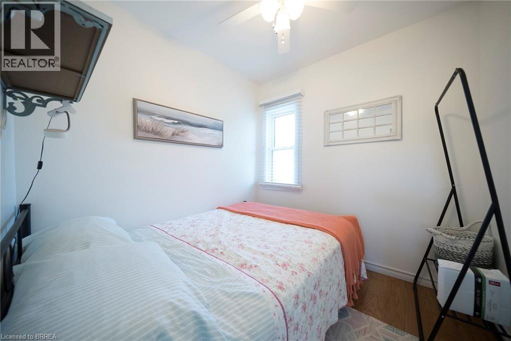 21 Ferris Street Property Photo 13